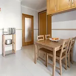 Ferrel Apartment Apartamento *