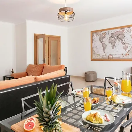 Apartamento Ferrel Apartment *